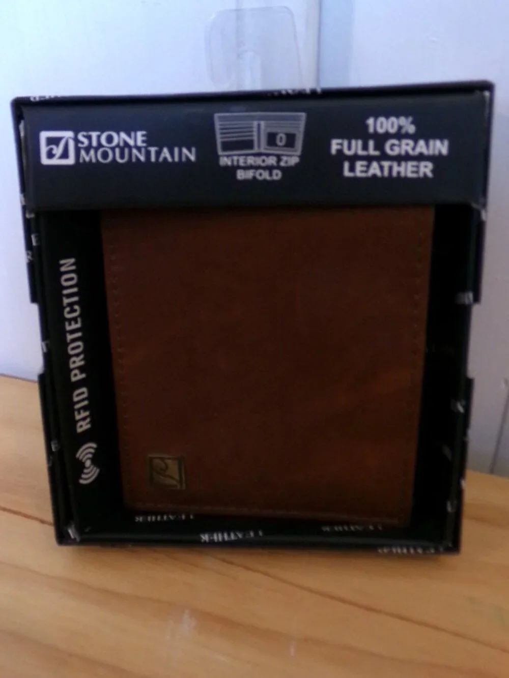 Stone Mountain NWB Dark Brown Bifold Wallet
